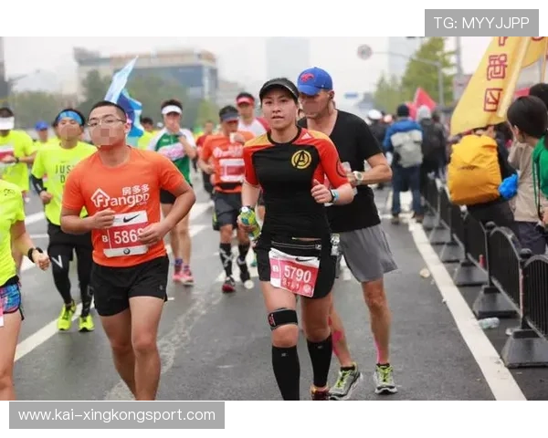 马拉松跑者必备：如何正确涂抹凡士林防止运动摩擦？，跑马拉松用凡士林